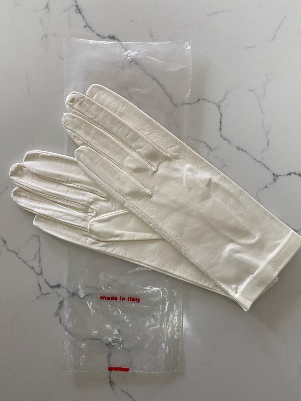 Vintage Cream-White Leather Gloves Made in Italy